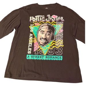 Black long sleeve POETIC JUSTICE/TUPAC men’s tee shirt sz Large.
